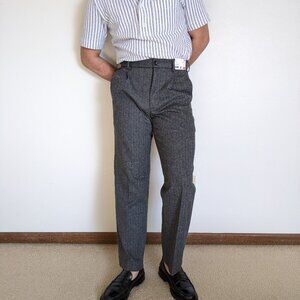 Uniqlo Wide Pleated Pants in Grey Herringbone